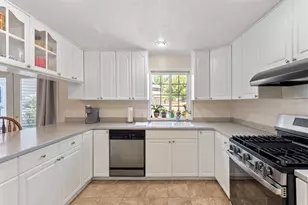 2769 Stonebrook Dr, Medford, OR 97504 - Photo 8