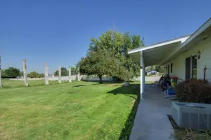 549 Martingale Rd, Prineville, OR 97754 - Photo 20