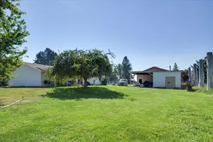 549 Martingale Rd, Prineville, OR 97754 - Photo 22