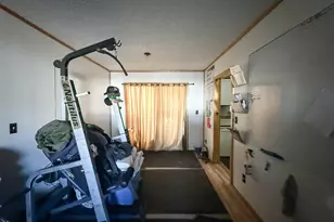 297 SE Fairview St, Prineville, OR 97754 - Photo 14