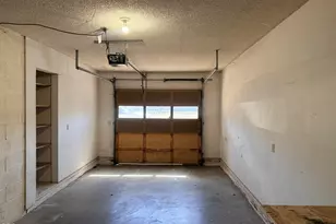 297 SE Fairview St, Prineville, OR 97754 - Photo 12