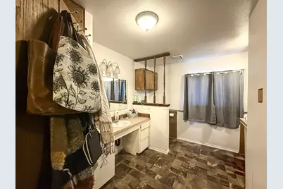 297 SE Fairview Street, Prineville, OR 97754 - Photo 6