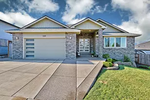 3268 Sky Wy, Medford, OR 97504 - Photo 2