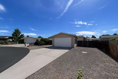 834 NE Paiute Court, Redmond, OR 97756 - Photo 4