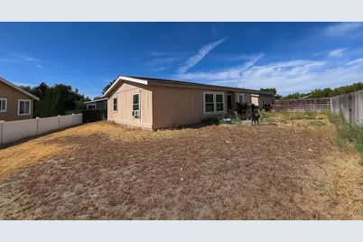 834 NE Paiute Court, Redmond, OR 97756 - Photo 6