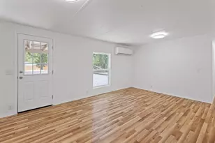 185 Red Mountain Dr, Grants Pass, OR 97526 - Photo 10