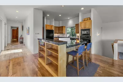 2582 NW 1st Street, Bend, OR 97703 - Photo 12