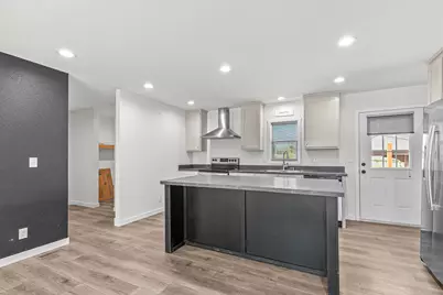 1182 E Justice Road, Central Point, OR 97502 - Photo 6