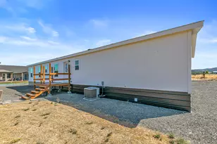 1182 E Justice Rd, Central Point, OR 97502 - Photo 22