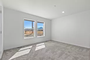 1182 E Justice Rd, Central Point, OR 97502 - Photo 12