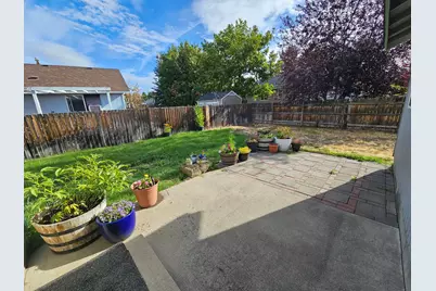 21072 NE High Desert Lane, Bend, OR 97701 - Photo 12