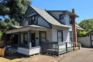 214 Stark St, Medford, OR 97504 - Photo 2