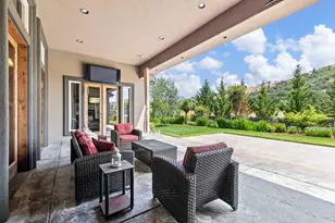 1025 Echo Dr, Roseburg, OR 97470 - Photo 106