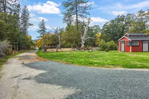 351 Oxyoke Rd, Grants Pass, OR 97526 - Photo 22