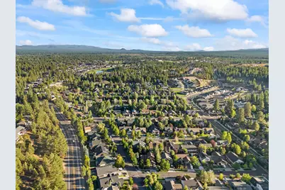 2424 NW Summerhill Drive, Bend, OR 97703 - Photo 46