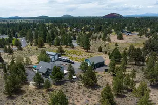 22310 Sweetgrass Dr, Bend, OR 97702 - Photo 84