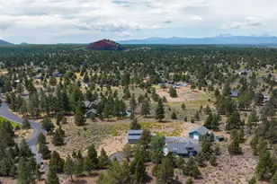 22310 Sweetgrass Dr, Bend, OR 97702 - Photo 78