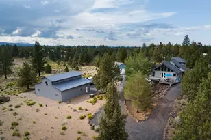 22310 Sweetgrass Dr, Bend, OR 97702 - Photo 8