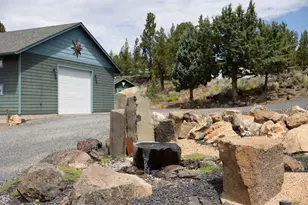 22310 Sweetgrass Dr, Bend, OR 97702 - Photo 20