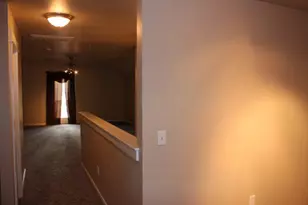 440 N 4th St, Jacksonville, OR 97530 - Photo 30