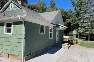 377 Pelton Ln, Gold Hill, OR 97525 - Photo 10