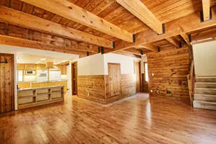 939 Beaver Creek Rd, Jacksonville, OR 97530 - Photo 4