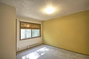 939 Beaver Creek Rd, Jacksonville, OR 97530 - Photo 34