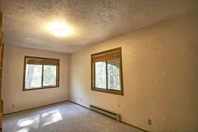 939 Beaver Creek Road, Jacksonville, OR 97530 - Photo 32