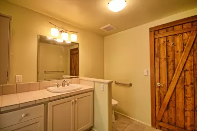 939 Beaver Creek Road, Jacksonville, OR 97530 - Photo 34