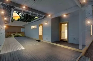 2612 NW Lemhi Pass Dr, Bend, OR 97703 - Photo 36