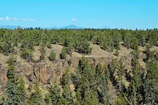 65255 Swalley Rd, Bend, OR 97703 - Photo 16