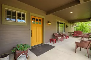 255 Mountain Paradise Dr, Grants Pass, OR 97526 - Photo 4