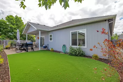 2140 Nick Way, Grants Pass, OR 97527 - Photo 30