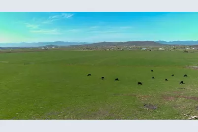 1881 Brophy Road, Eagle Point, OR 97524 - Photo 10