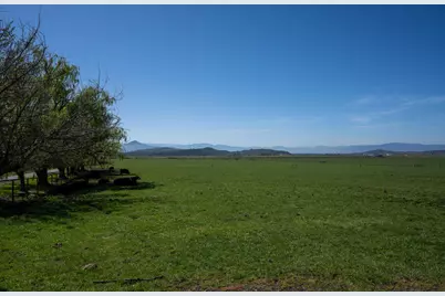 1881 Brophy Road, Eagle Point, OR 97524 - Photo 20