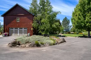 1881 Brophy Rd, Eagle Point, OR 97524 - Photo 36