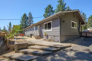 235 Larkin Rd, Grants Pass, OR 97527 - Photo 36