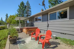 235 Larkin Rd, Grants Pass, OR 97527 - Photo 32