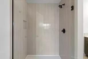 21162 NE Beall Dr, Bend, OR 97701 - Photo 22