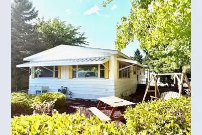 701 Westmont Drive, Grants Pass, OR 97526 - Photo 1