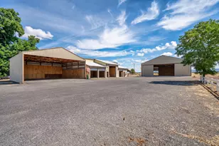 547 SW Bear Dr, Madras, OR 97741 - Photo 82