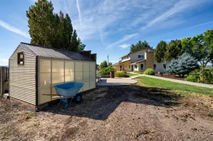 547 SW Bear Dr, Madras, OR 97741 - Photo 80