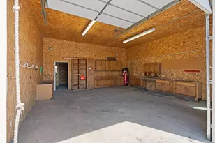 547 SW Bear Dr, Madras, OR 97741 - Photo 88