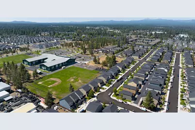 20559 SE Cameron Avenue, Bend, OR 97702 - Photo 46