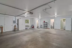 341 Sugar Pine Dr, Merlin, OR 97532 - Photo 42