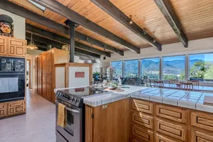 2850 Quail Run Rd, Talent, OR 97540 - Photo 8