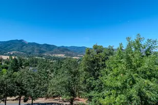 2850 Quail Run Rd, Talent, OR 97540 - Photo 16