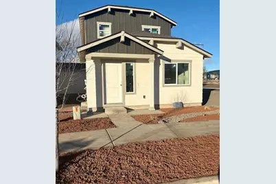 3975 SW Obsidian Place #142, Redmond, OR 97756 - Photo 4