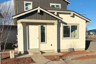 3975 SW Obsidian Pl, Redmond, OR 97756 - Photo 4