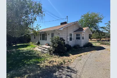 2615 SW 21st Street, Redmond, OR 97756 - Photo 1